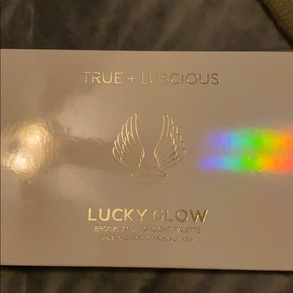 Bronze/highlight face palette